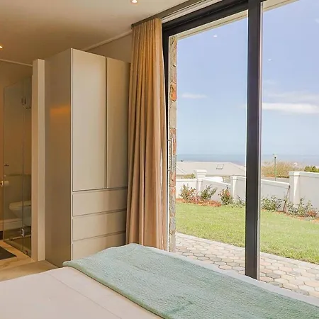 The View, Apartment, With Magnificent Sea View Hermanus Exterior foto