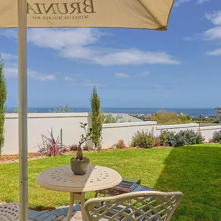 The View, Apartment, With Magnificent Sea View Hermanus Exterior foto